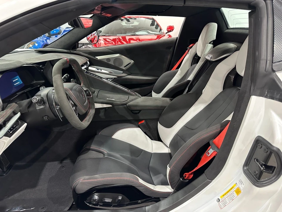 2023 Chevrolet Corvette C8 - Image 18 of 21