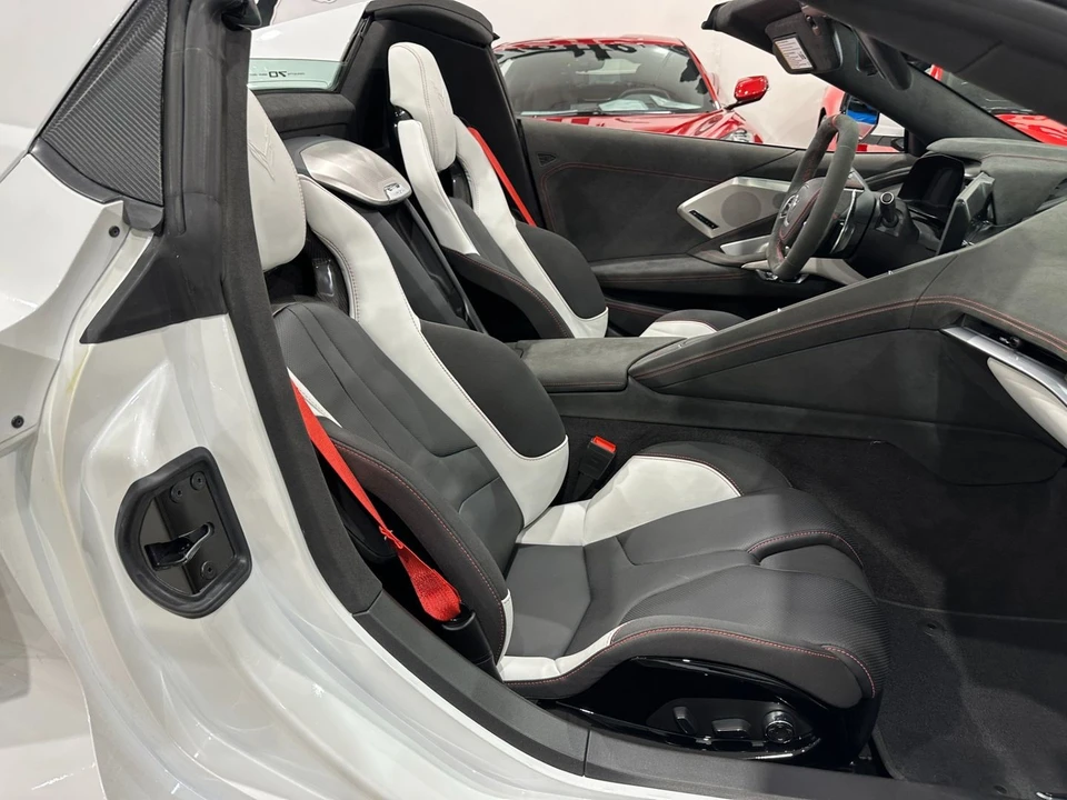 2023 Chevrolet Corvette C8 - Image 14 of 21