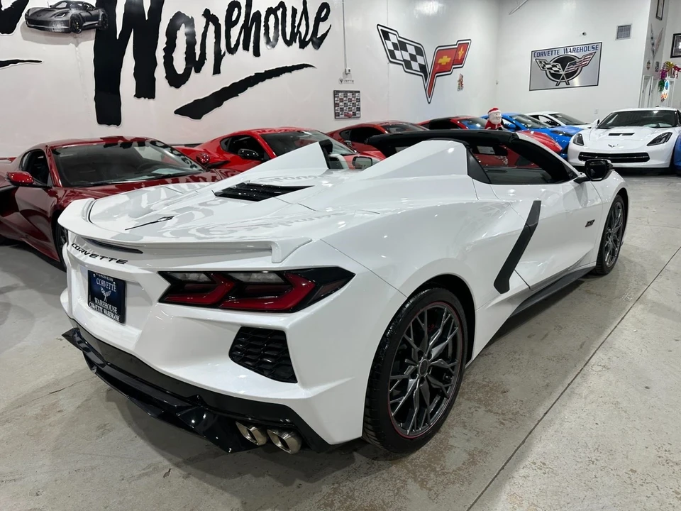 2023 Chevrolet Corvette C8 - Image 9 of 12