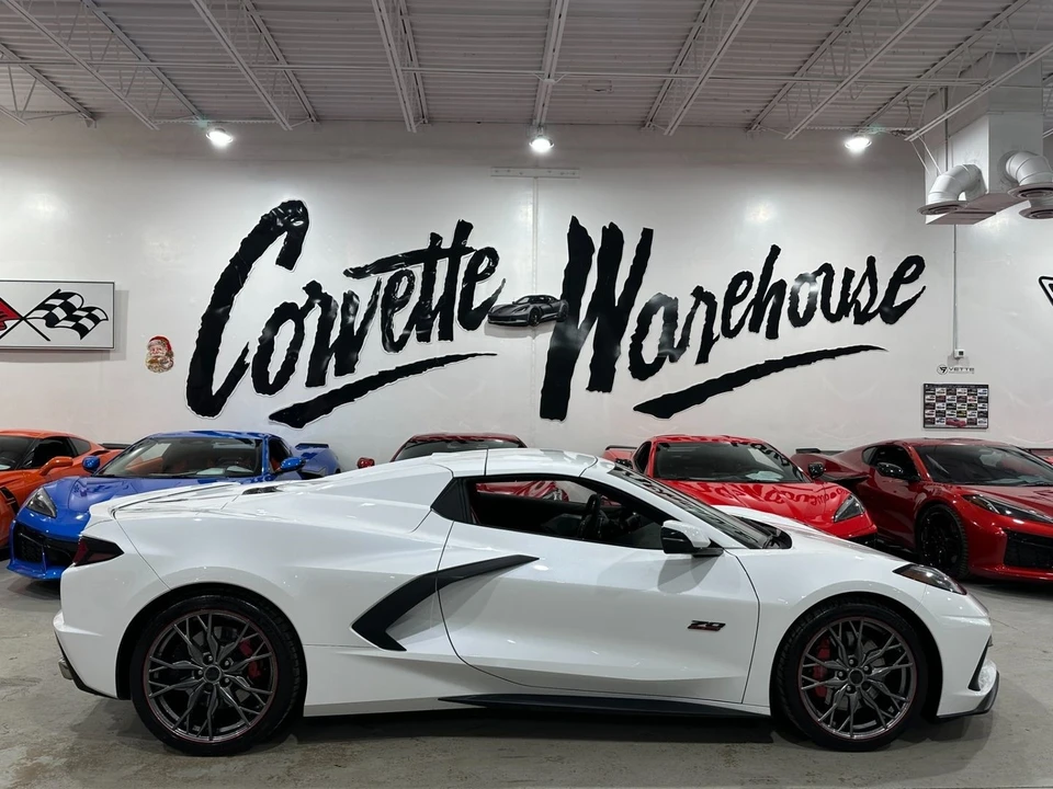 2023 Chevrolet Corvette C8 - Image 10 of 12