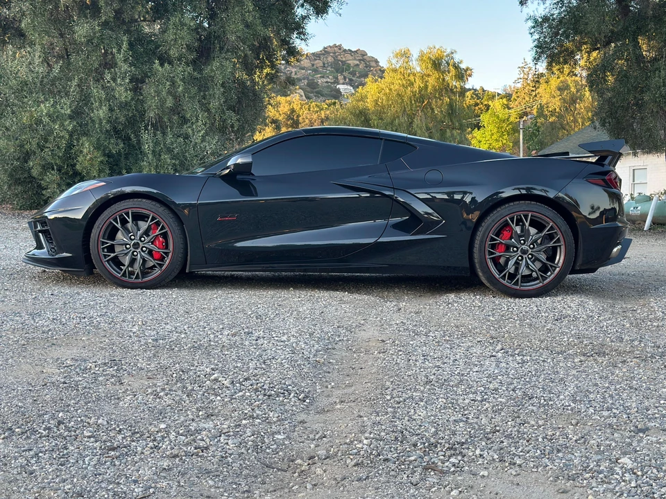 2023 Chevrolet Corvette C8 - Image 8 of 31