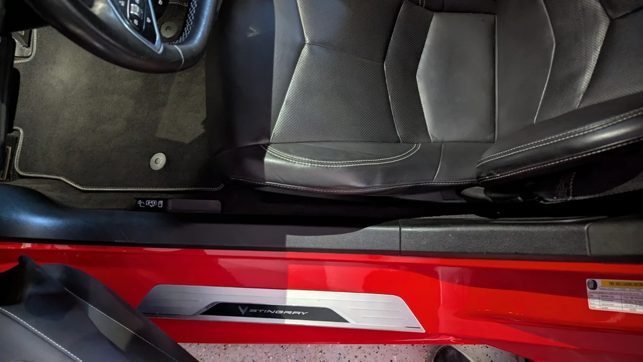 2023 Chevrolet Corvette C8 - Image 17 of 28