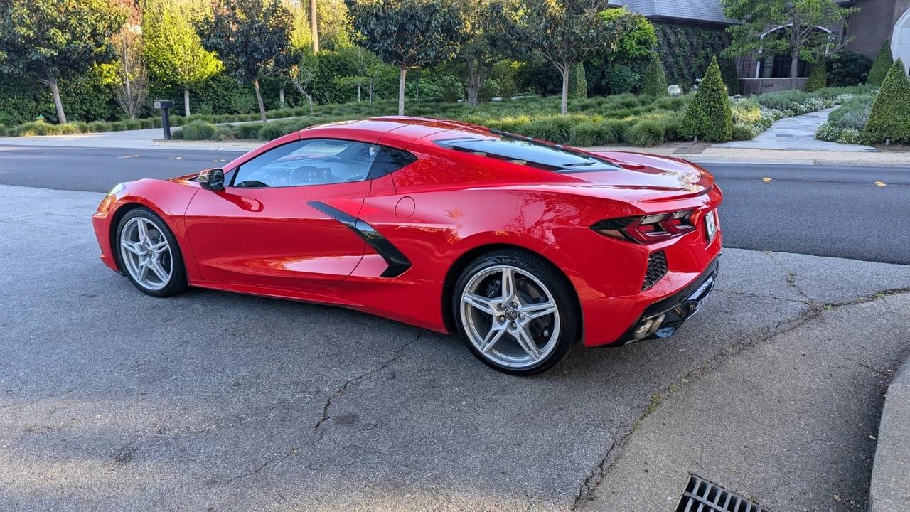 2023 Chevrolet Corvette C8 - Image 11 of 28