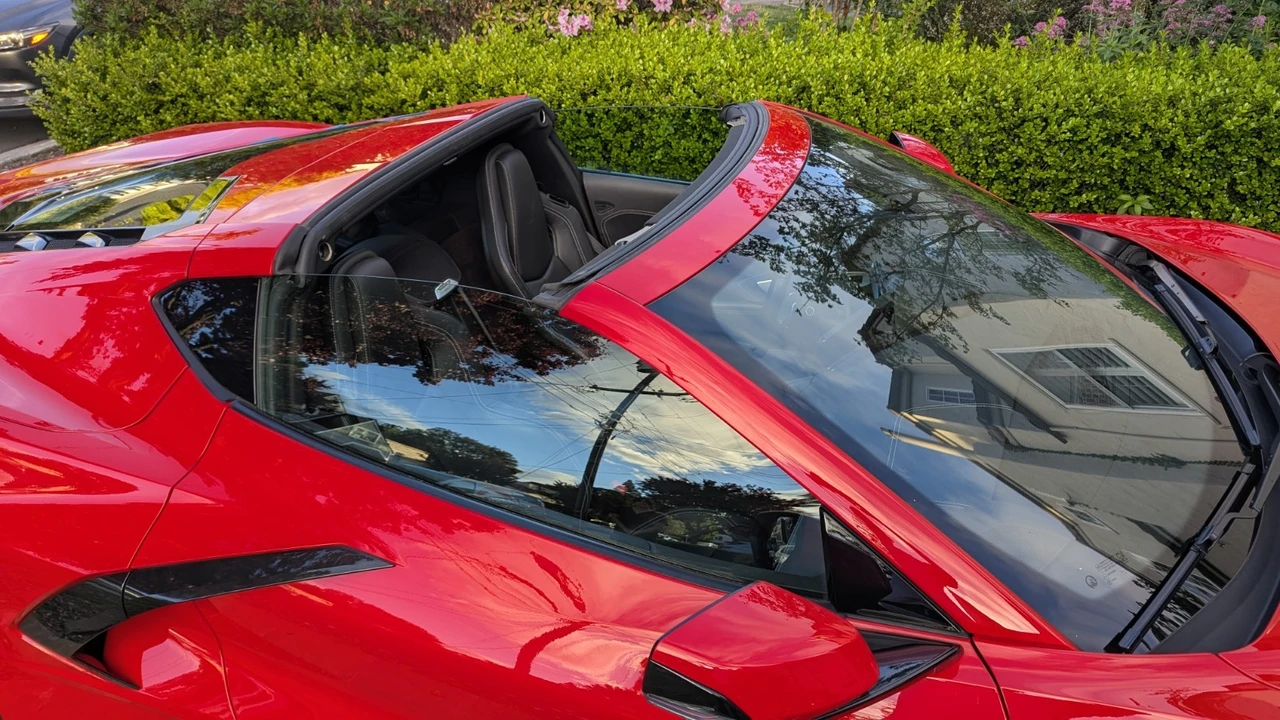 2023 Chevrolet Corvette C8 - Image 2 of 28