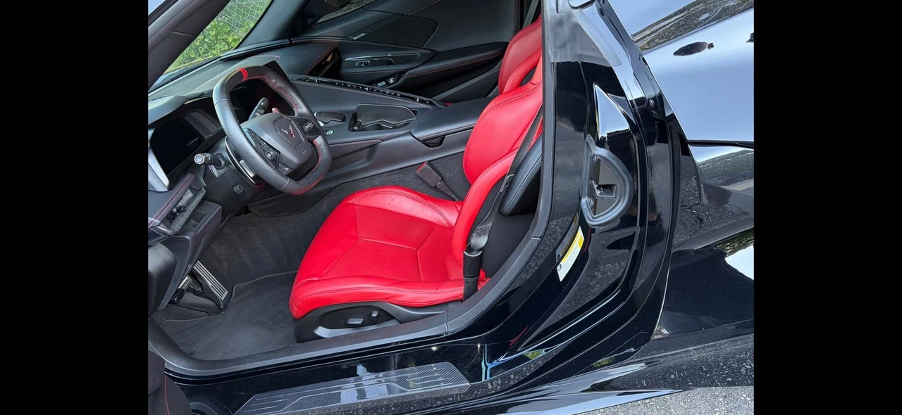 2023 Chevrolet Corvette C8 - Image 13 of 29