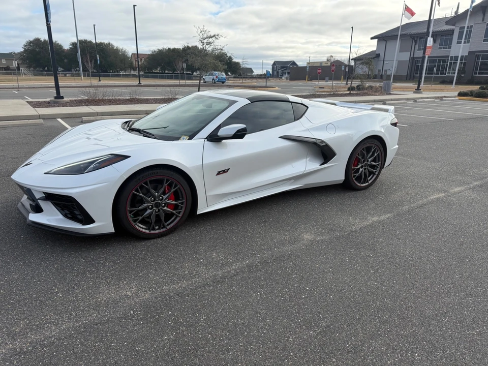 2023 Chevrolet Corvette C8 - Image 2 of 21