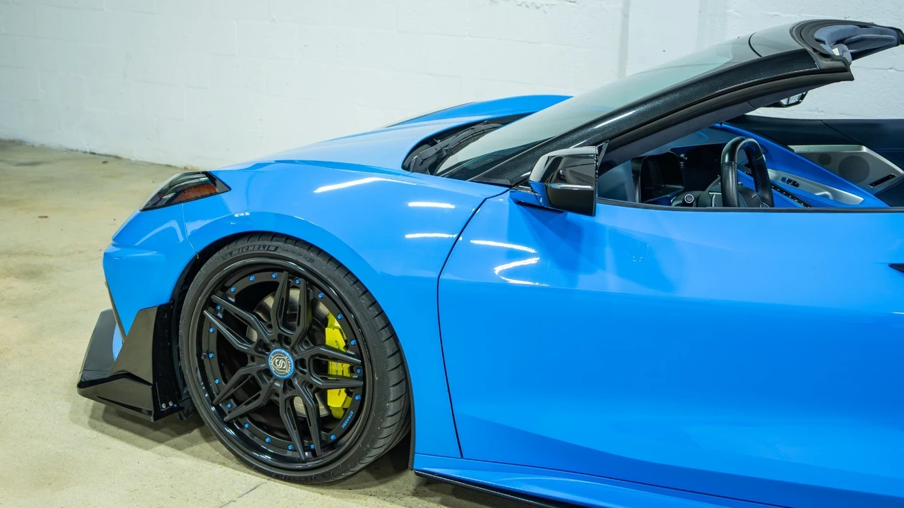 2023 Chevrolet Corvette C8 - Image 2 of 21