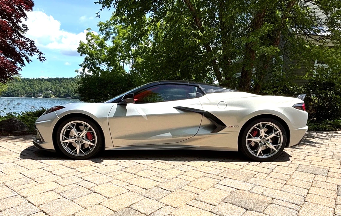 2023 Chevrolet Corvette C8 - Image 10 of 14
