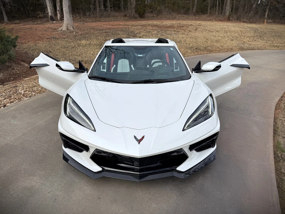 2023 Chevrolet Corvette C8 - Image 18 of 21