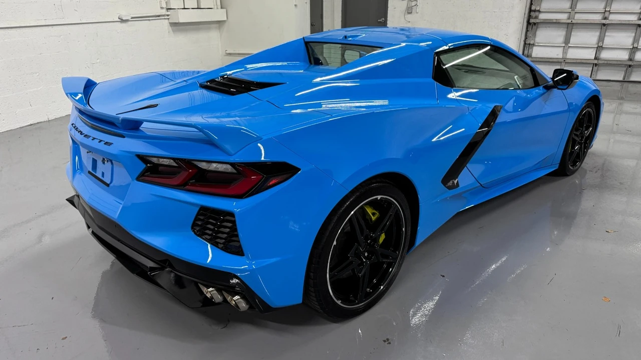 2023 Chevrolet Corvette C8 - Image 19 of 21