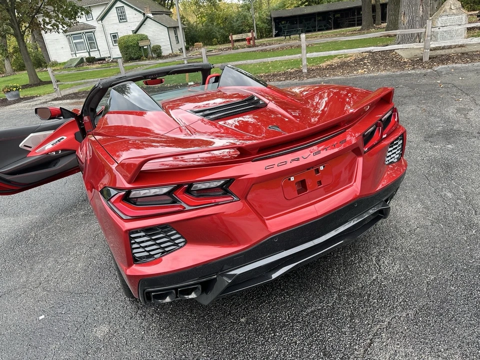 2023 Chevrolet Corvette C8 - Image 10 of 15