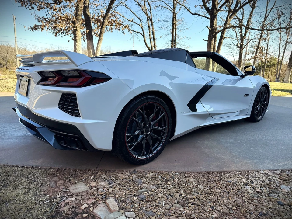 2023 Chevrolet Corvette C8 - Image 11 of 21
