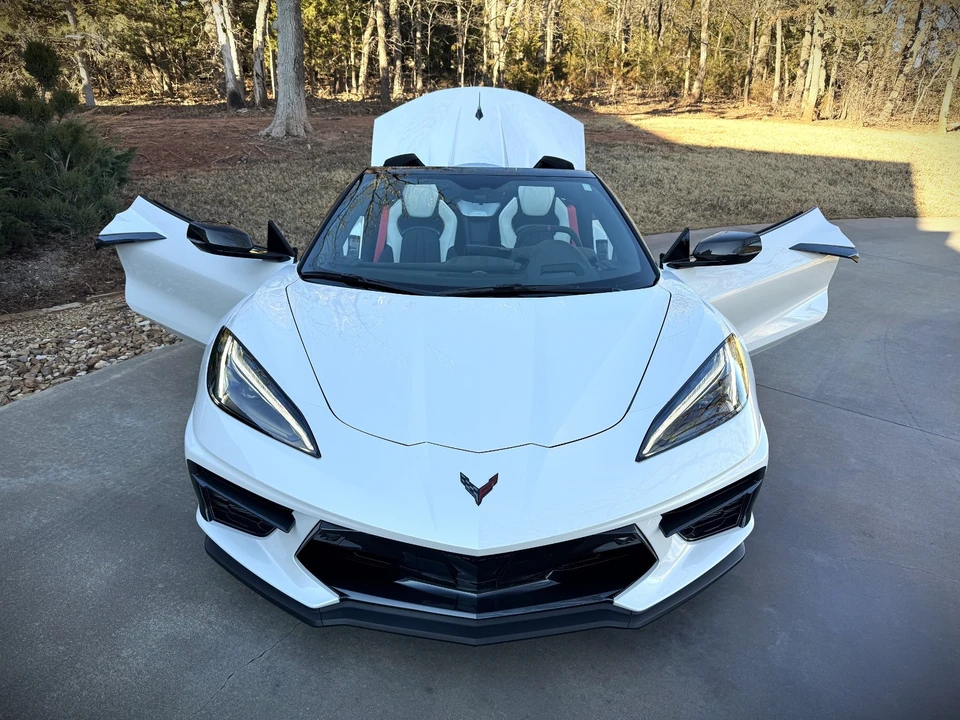 2023 Chevrolet Corvette C8 - Image 17 of 21