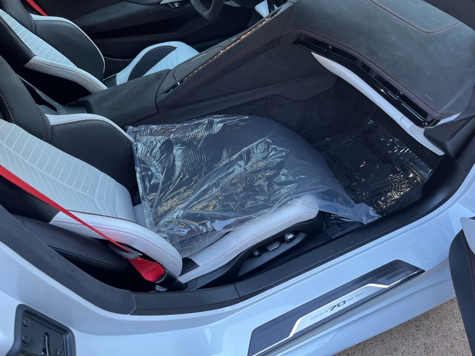 2023 Chevrolet Corvette C8 - Image 13 of 21