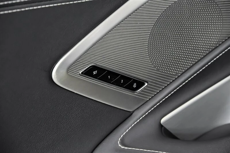 2023 Chevrolet Corvette C8 - Image 17 of 31