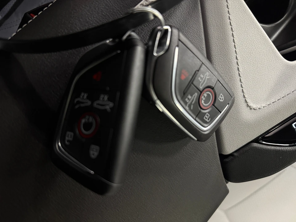 2023 Chevrolet Corvette C8 - Image 12 of 31