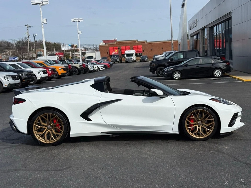 2023 Chevrolet Corvette C8 - Image 2 of 12