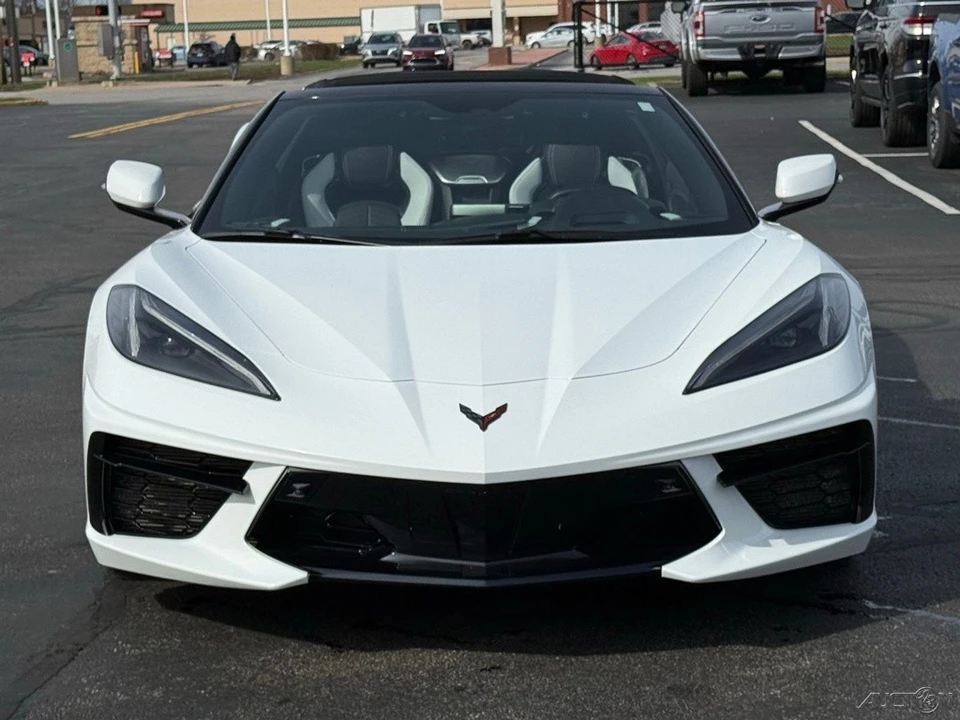 2023 Chevrolet Corvette C8 - Image 8 of 12
