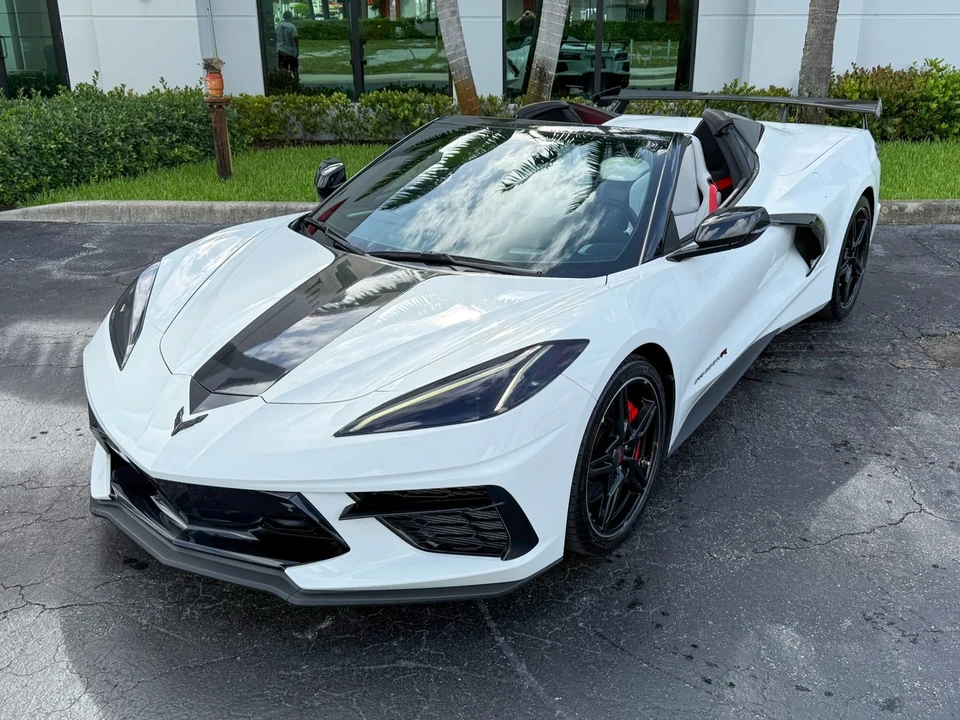 2023 Chevrolet Corvette C8 - Image 18 of 21