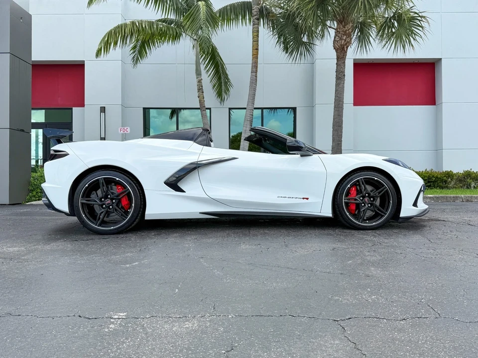 2023 Chevrolet Corvette C8 - Image 3 of 21