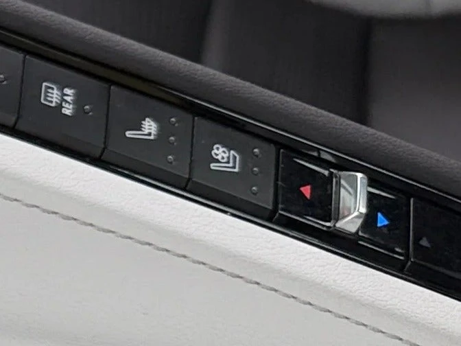 2023 Chevrolet Corvette C8 - Image 17 of 31