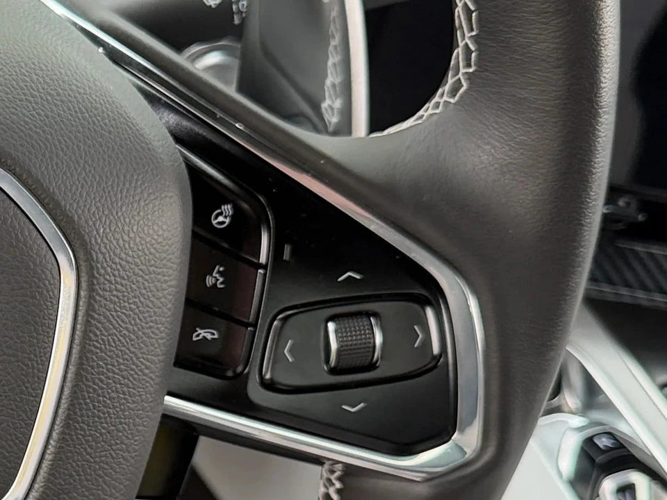 2023 Chevrolet Corvette C8 - Image 18 of 31