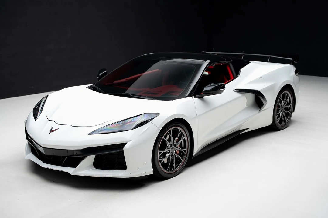 2023 Chevrolet Corvette C8 - Image 5 of 12
