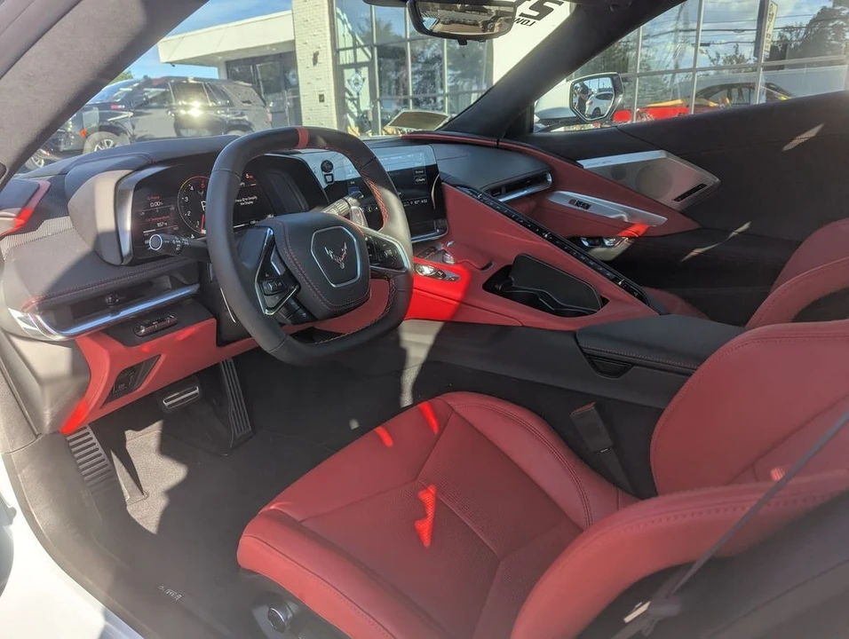 2023 Chevrolet Corvette C8 - Image 18 of 31