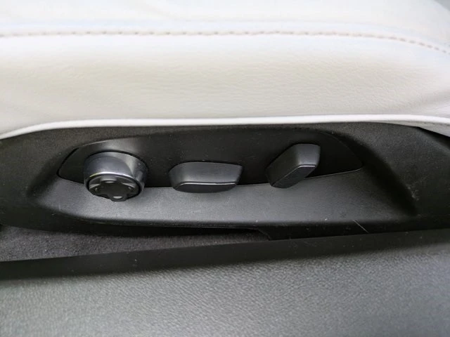 2023 Chevrolet Corvette C8 - Image 14 of 21
