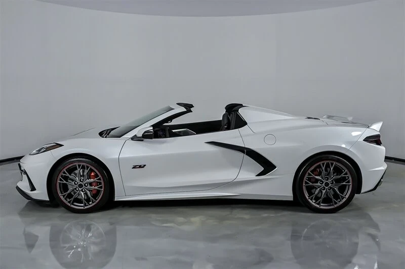 2023 Chevrolet Corvette C8 - Image 8 of 12