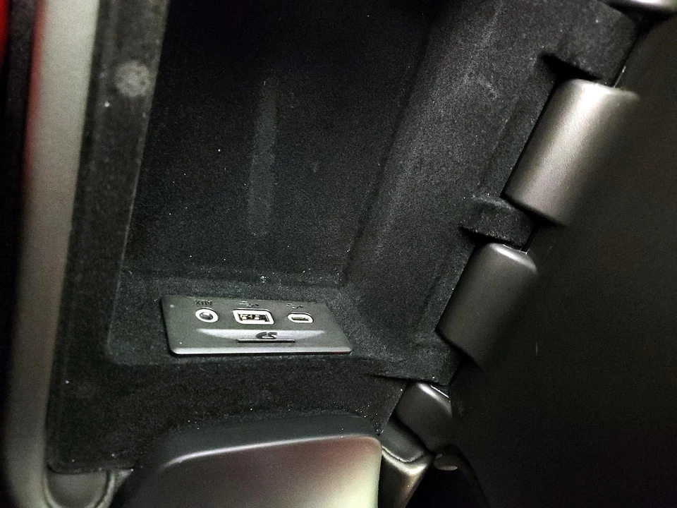 2023 Chevrolet Corvette C8 - Image 19 of 26