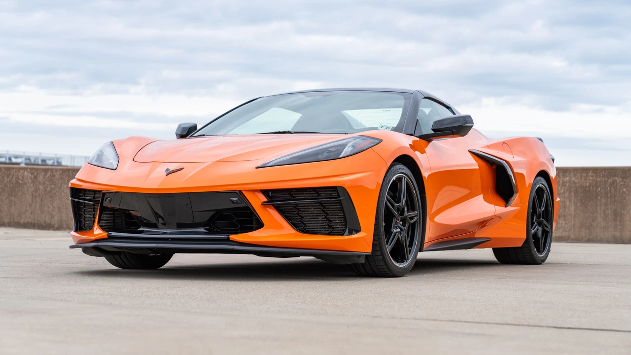 2023 Chevrolet Corvette C8 - Image 18 of 31