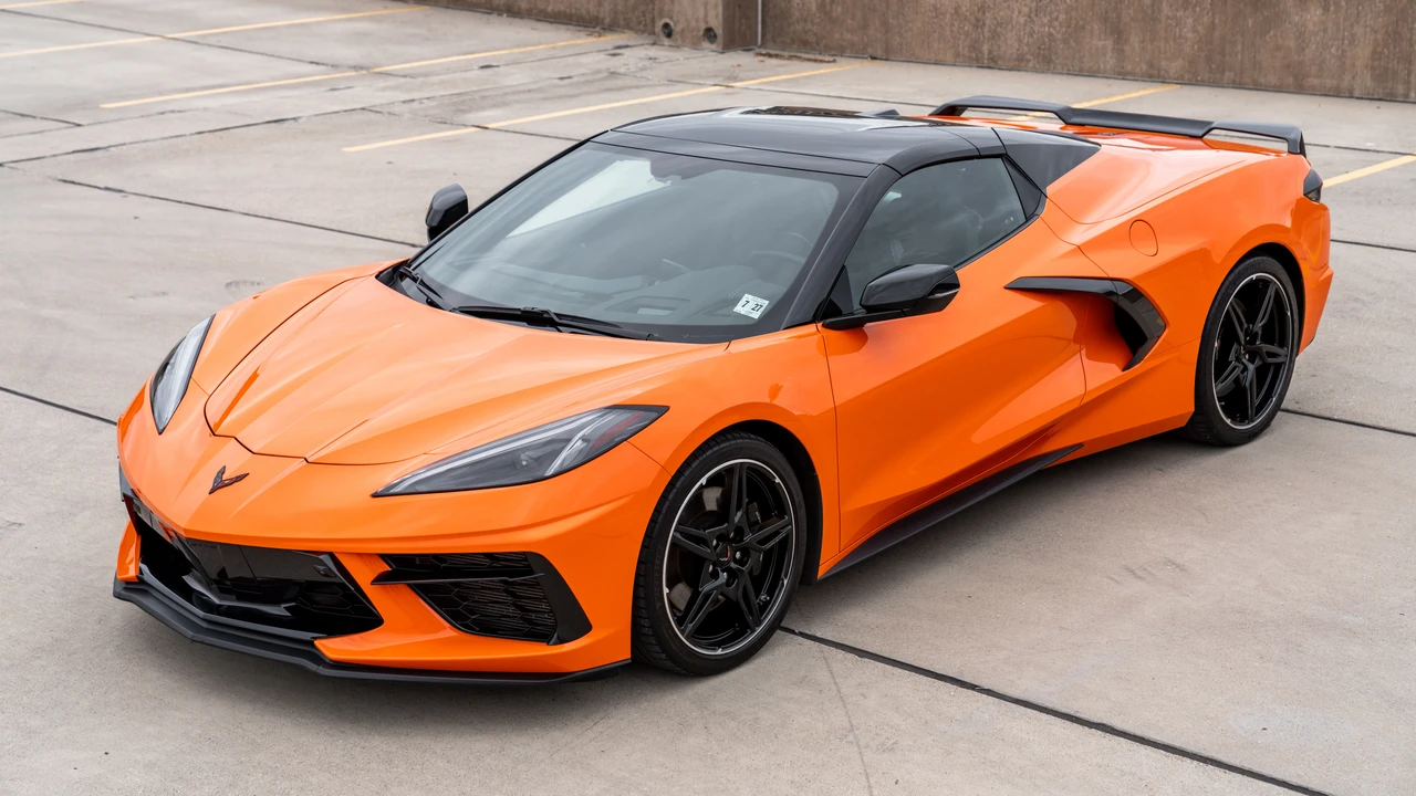 2023 Chevrolet Corvette C8 - Image 17 of 31