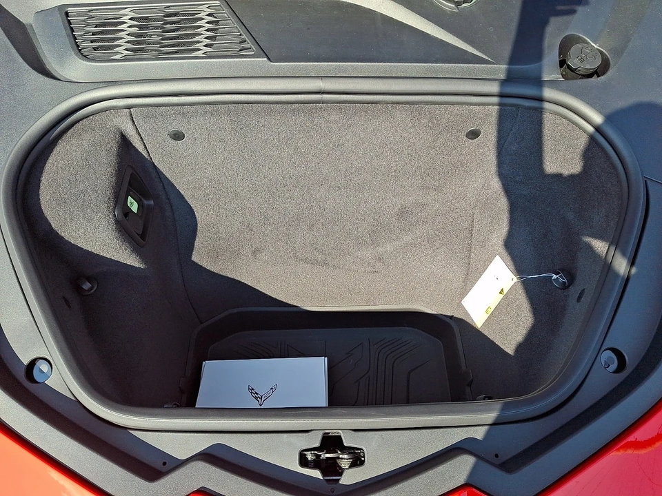2023 Chevrolet Corvette C8 - Image 19 of 31