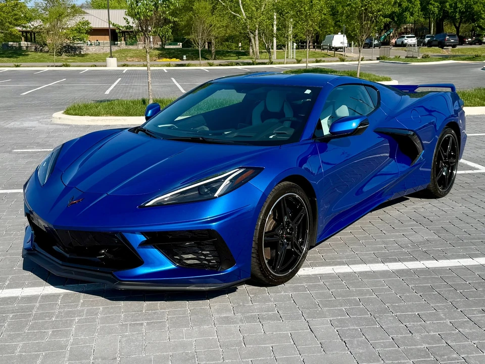 2023 Chevrolet Corvette C8 - Image 2 of 31
