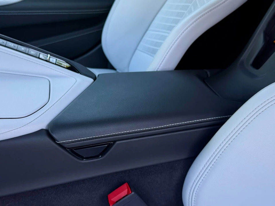 2023 Chevrolet Corvette C8 - Image 13 of 31