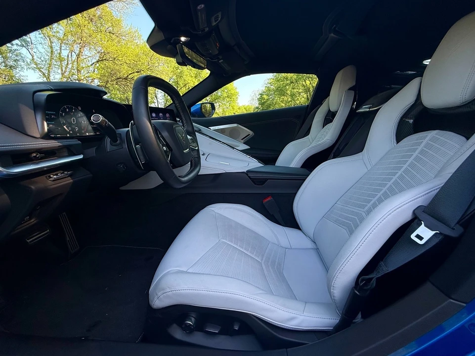 2023 Chevrolet Corvette C8 - Image 9 of 31