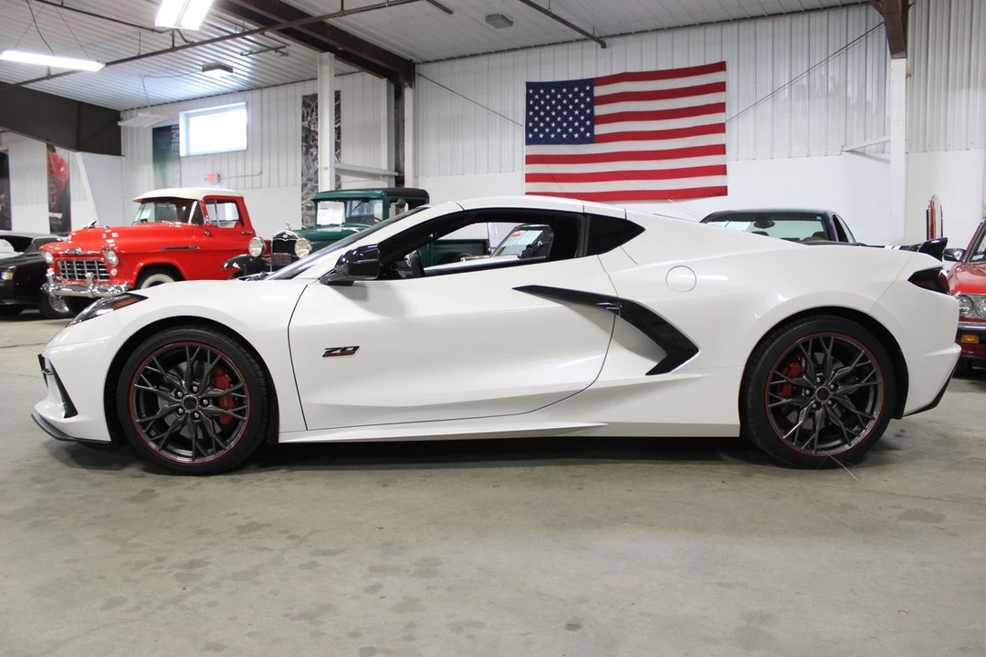 2023 Chevrolet Corvette C8 - Image 3 of 12