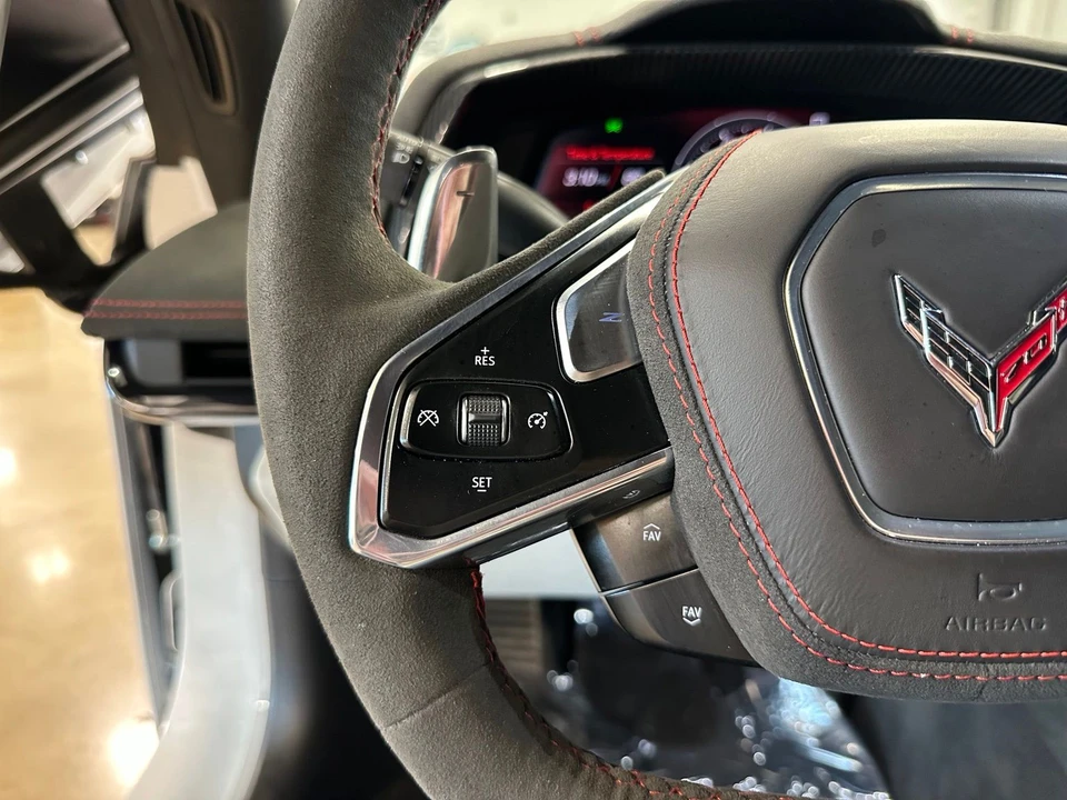 2023 Chevrolet Corvette C8 - Image 25 of 31