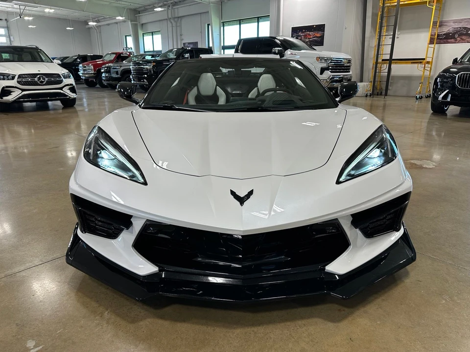 2023 Chevrolet Corvette C8 - Image 3 of 31