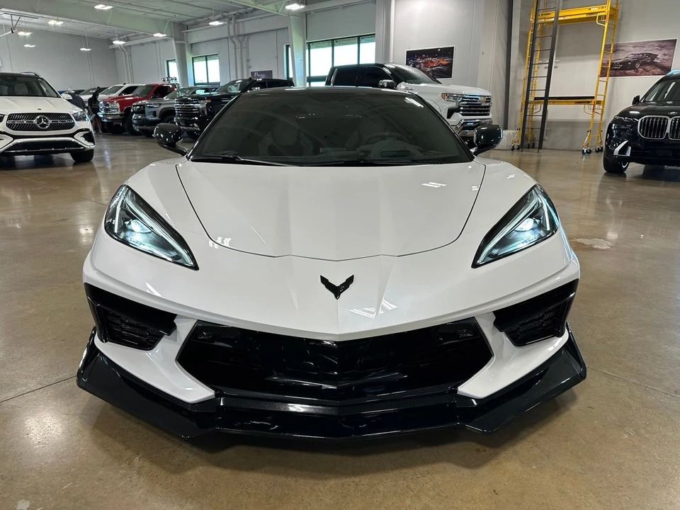 2023 Chevrolet Corvette C8 - Image 4 of 31