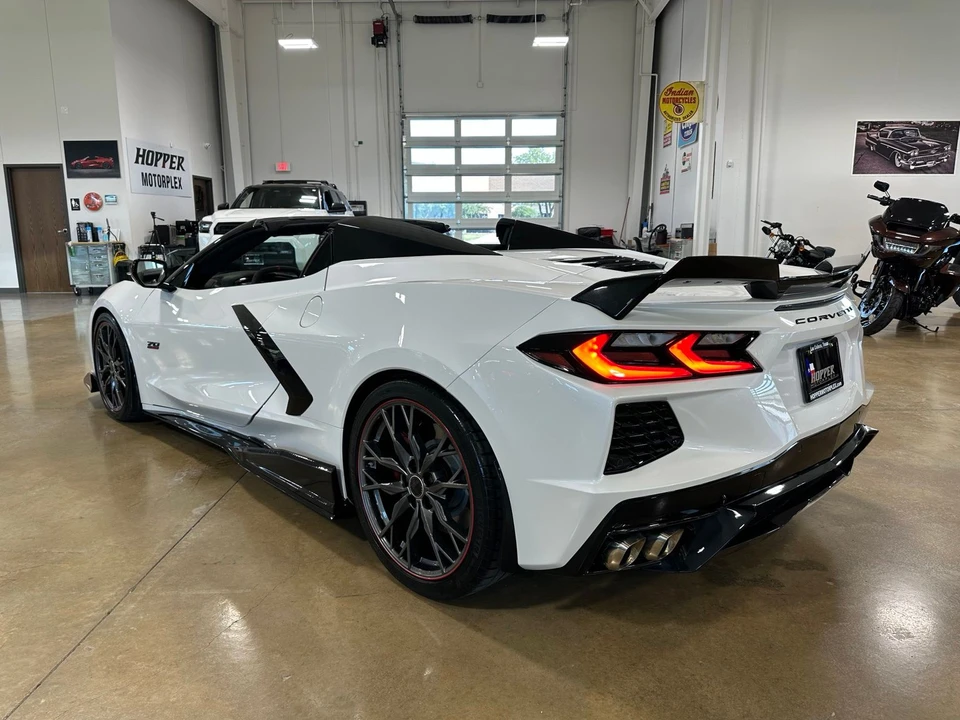 2023 Chevrolet Corvette C8 - Image 9 of 31