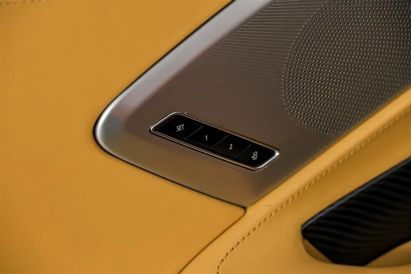 2023 Chevrolet Corvette C8 - Image 21 of 31