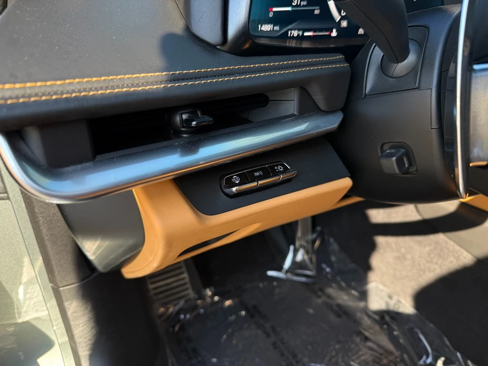 2023 Chevrolet Corvette C8 - Image 21 of 31