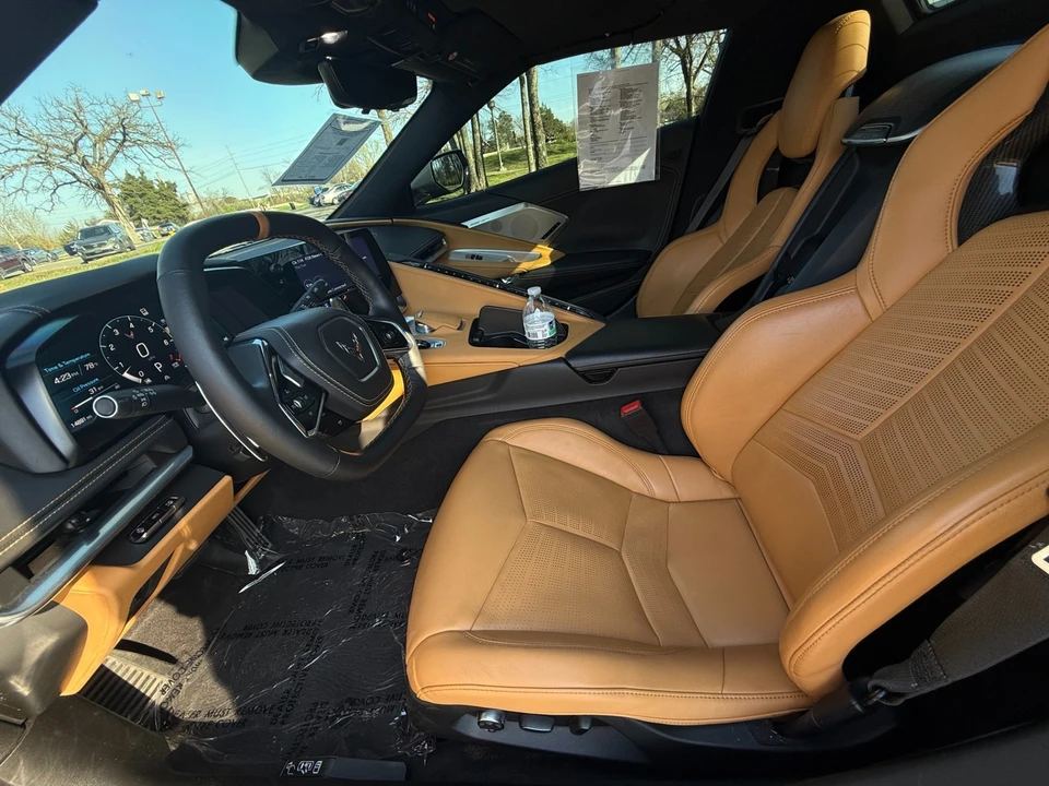 2023 Chevrolet Corvette C8 - Image 17 of 31