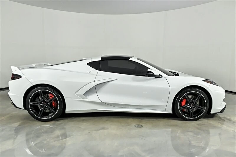 2023 Chevrolet Corvette C8 - Image 11 of 31