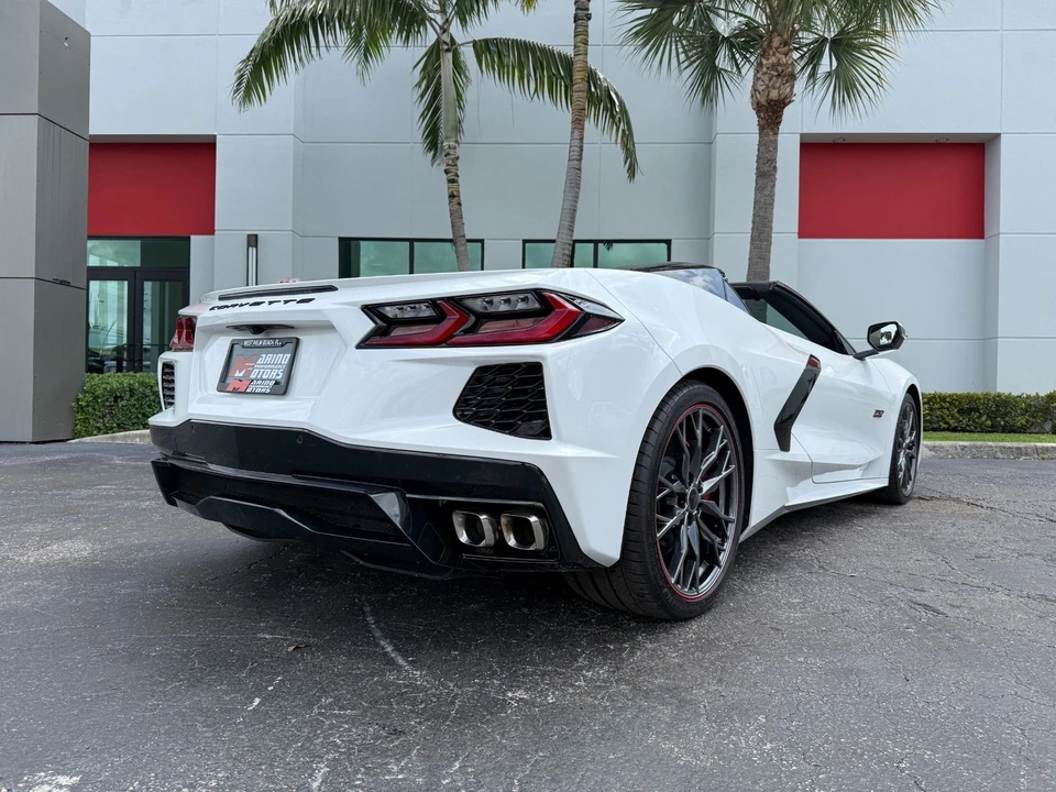 2023 Chevrolet Corvette C8 - Image 17 of 31