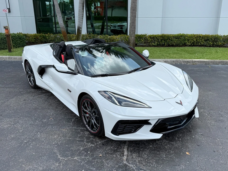 2023 Chevrolet Corvette C8 - Image 5 of 31