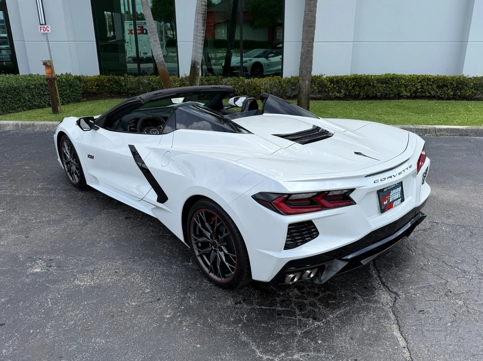 2023 Chevrolet Corvette C8 - Image 14 of 31