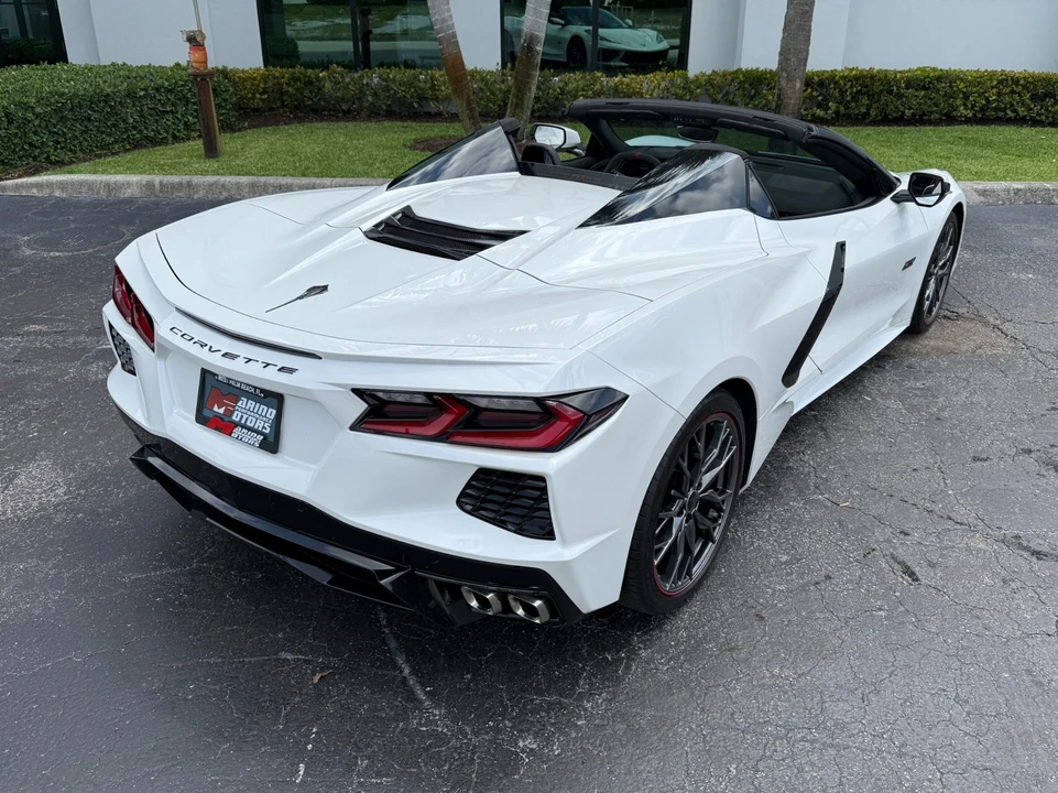 2023 Chevrolet Corvette C8 - Image 16 of 31